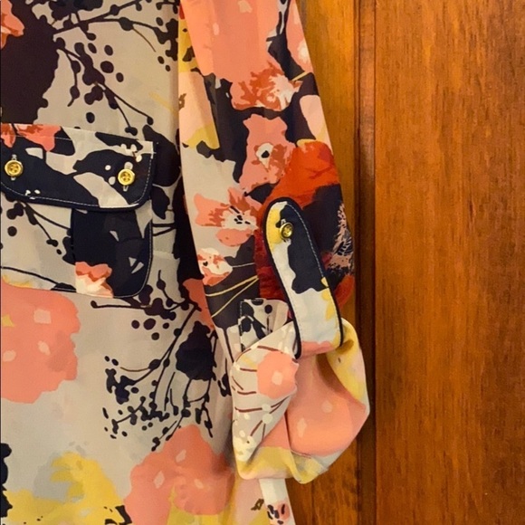 A.N.A. Henley Floral Splash Dressy Casual Gold Button Summer/Spring Blouse PM - Picture 6 of 8